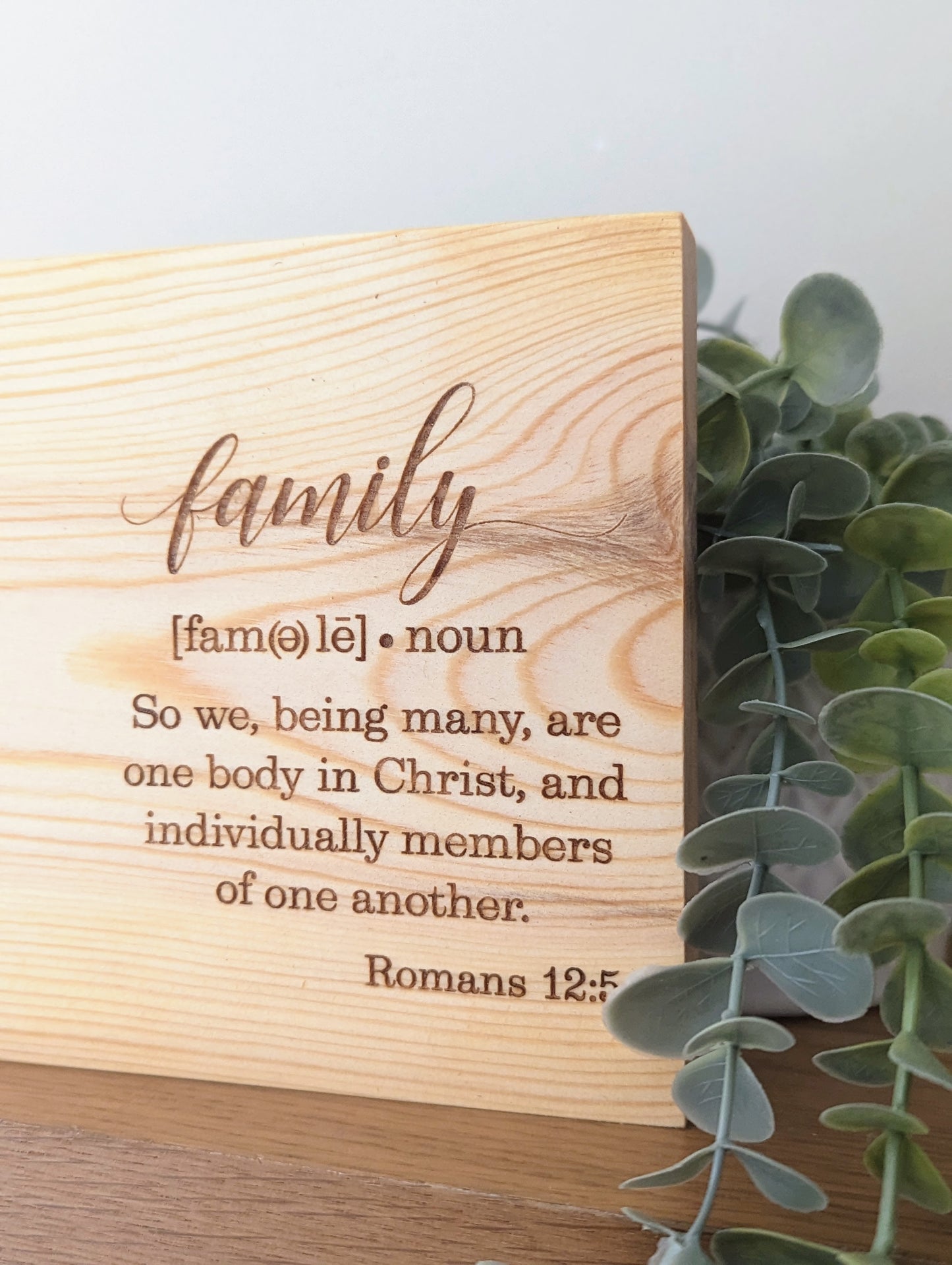 Freestanding Family Definition Photo Holder