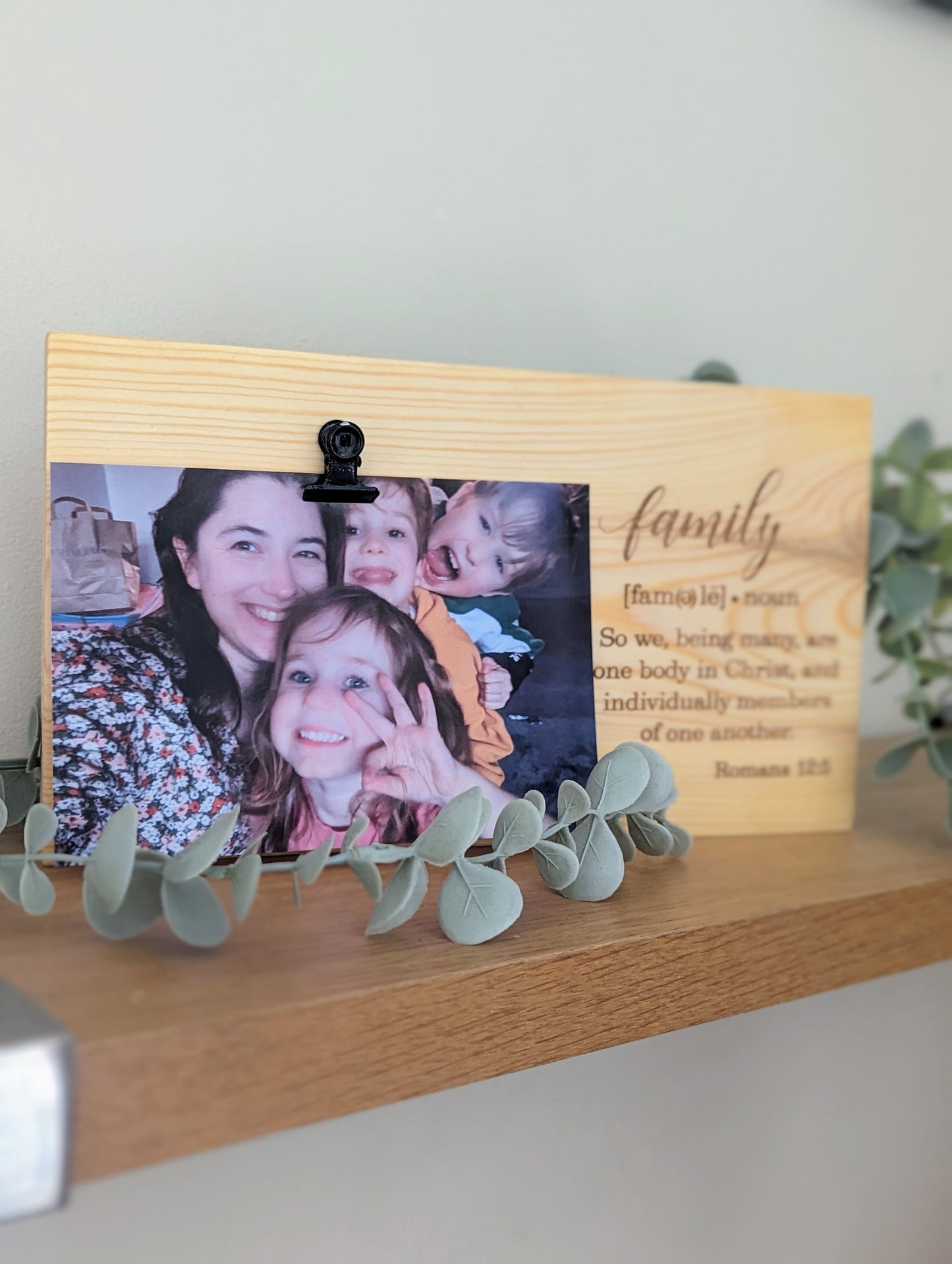 Freestanding Family Definition Photo Holder