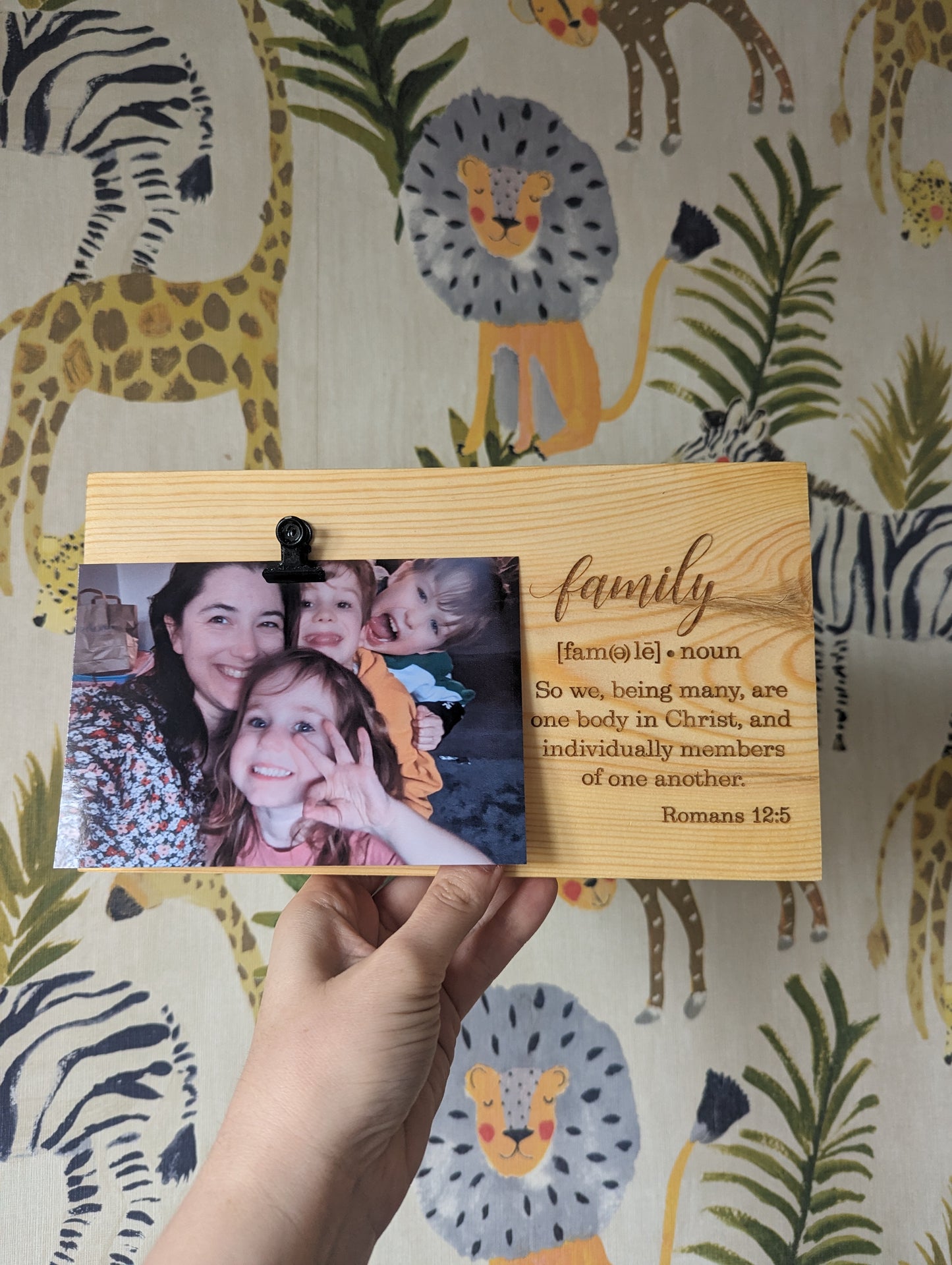 Freestanding Family Definition Photo Holder